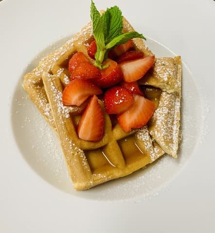 Wyndham Fort Lauderdale breakfast waffle